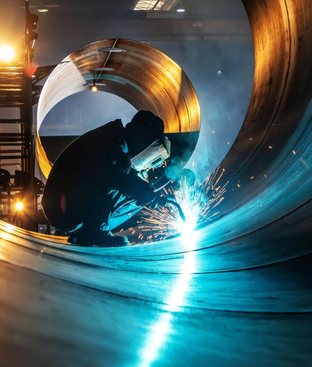 Steel welding work